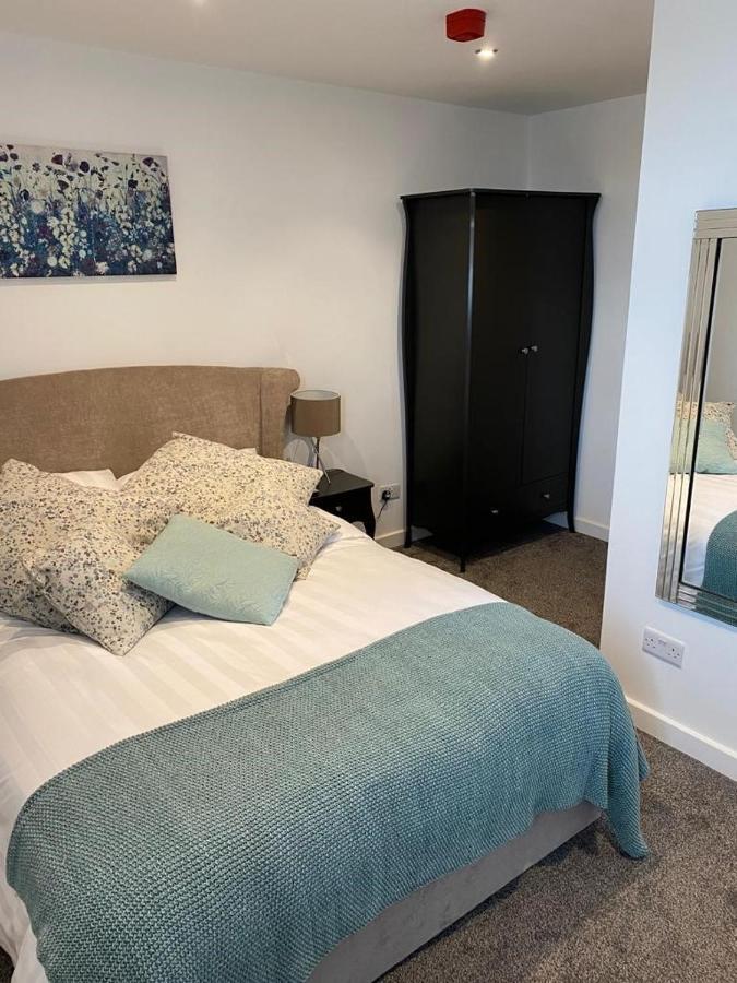 Hotel The Lion Broseley Esterno foto
