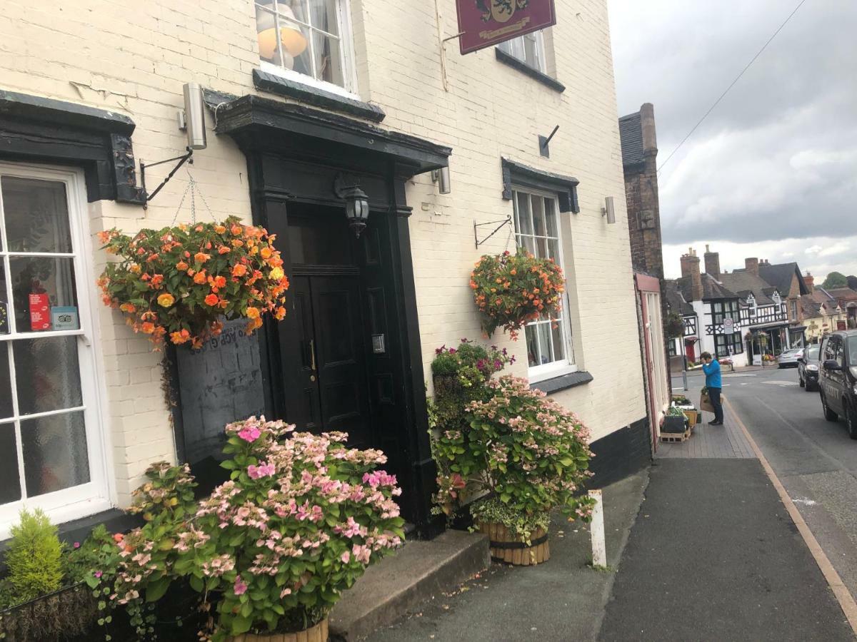 Hotel The Lion Broseley Esterno foto