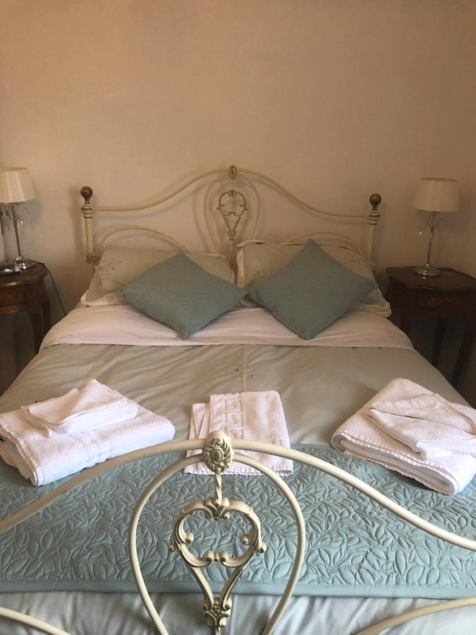 Hotel The Lion Broseley Esterno foto