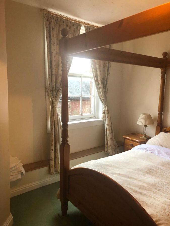 Hotel The Lion Broseley Esterno foto