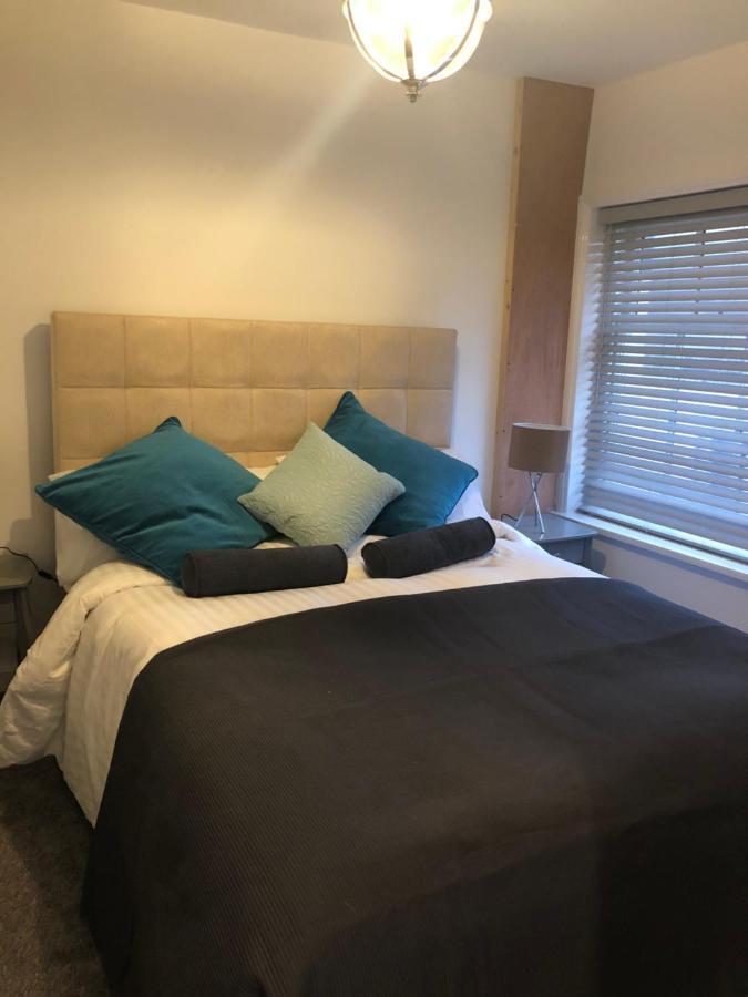 Hotel The Lion Broseley Esterno foto